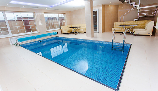 室內(nèi)泳池濕度過(guò)高怎么辦?松井泳池除濕機(jī)為您解憂(yōu)